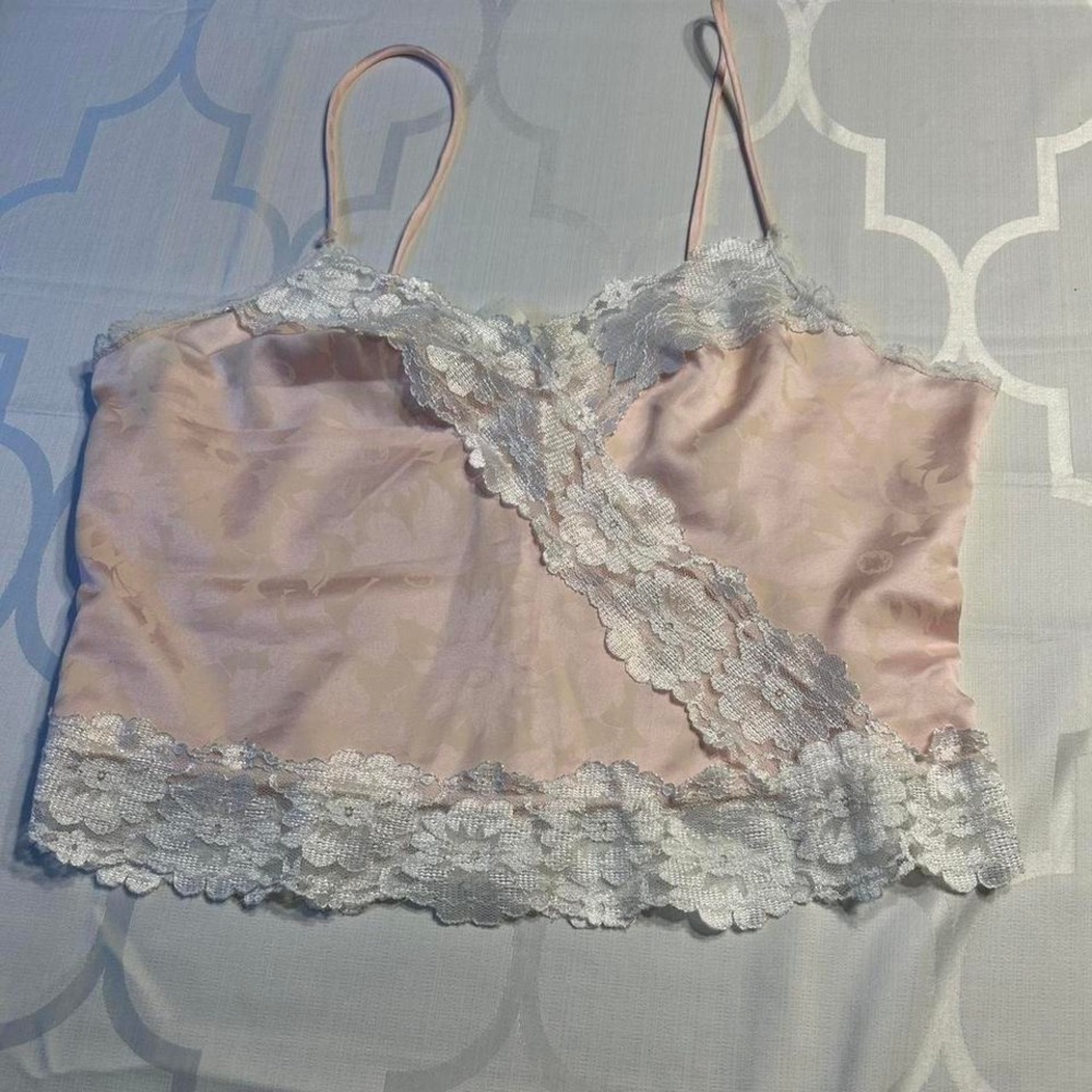 Vintage Y2K‎ pink lace cami